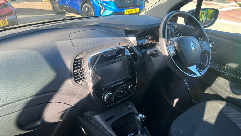 Renault Captur 1.2 TCE Dynamique S MediaNav 5dr EDC Petrol Hatchback